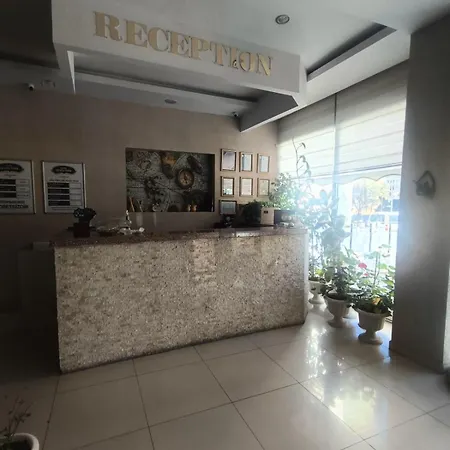 Hotel Seven Park