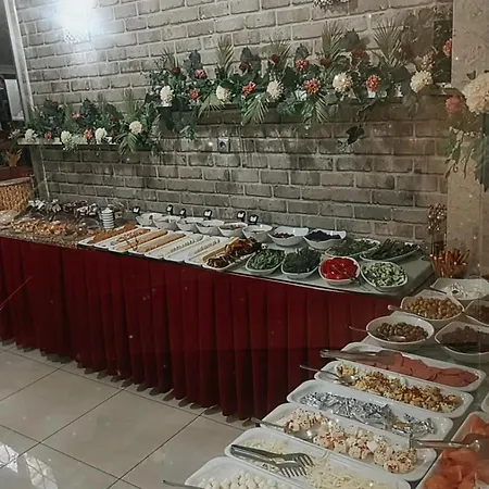 Seven Park Hotel